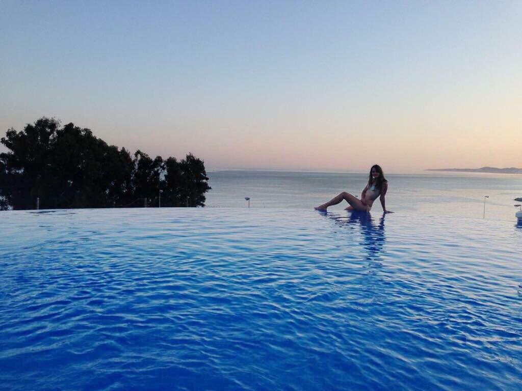 Bluebenalmadena 200Meters From The Beach With Jacuzzi And Rooftop Terrace (Adults Only) Bagian luar foto