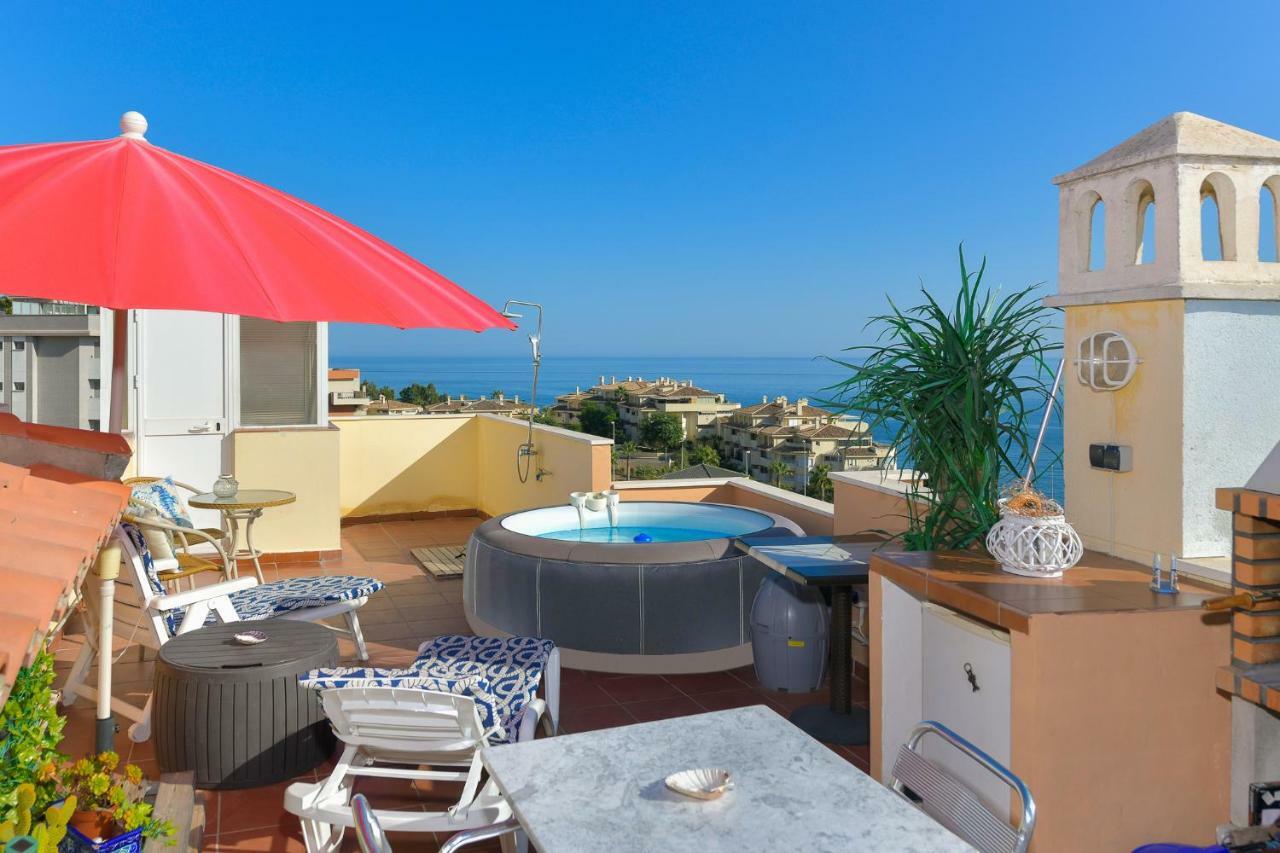 Bluebenalmadena 200Meters From The Beach With Jacuzzi And Rooftop Terrace (Adults Only) Bagian luar foto